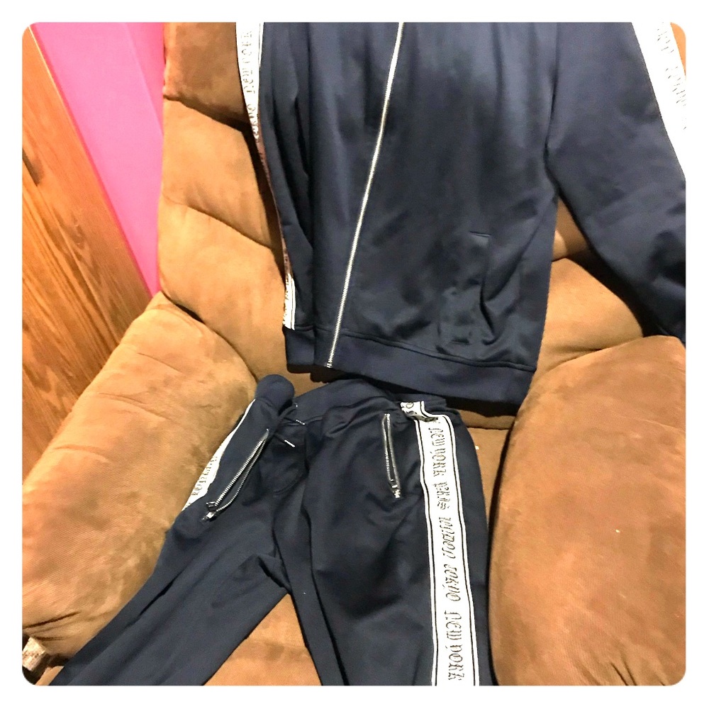 INC sweat suit